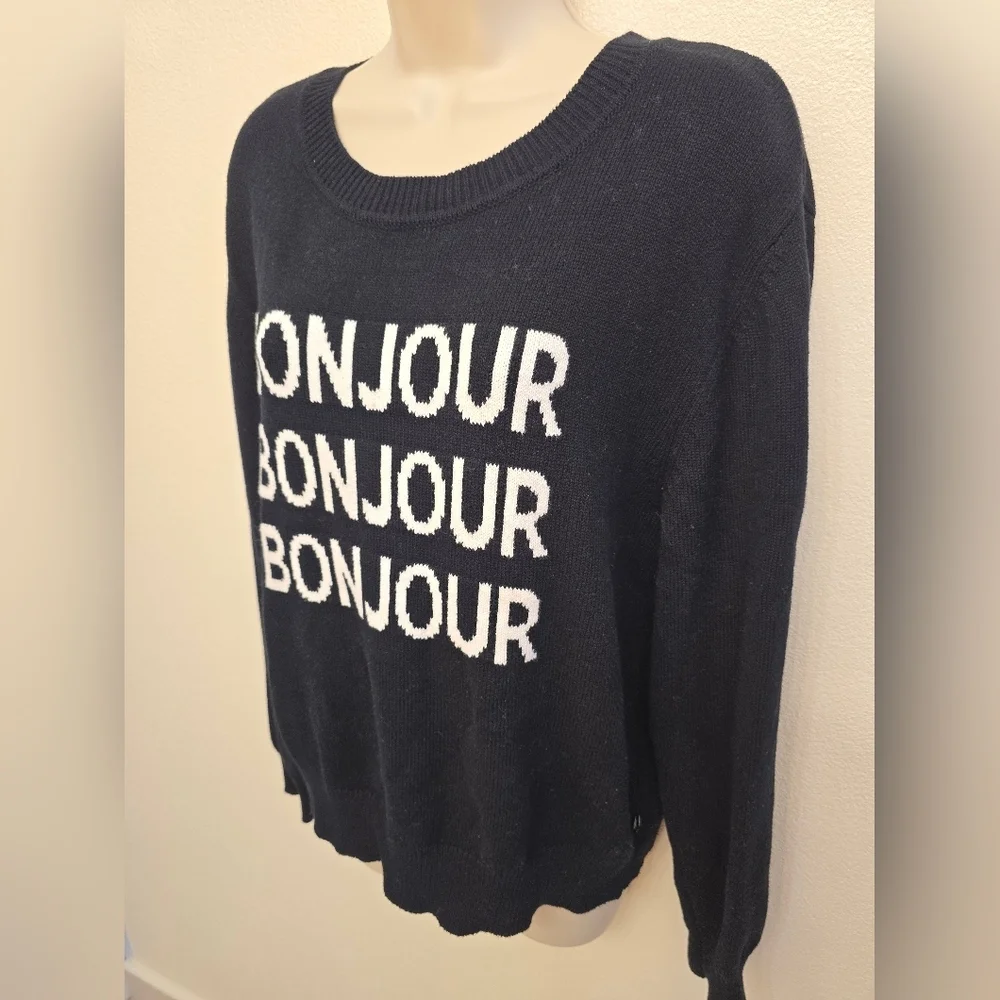 NWOT Karl Lagerfeld Ladies Crewneck Long Sleeve Sweater With Bonjour